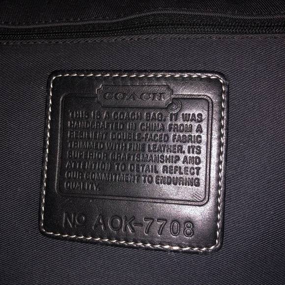 XL Coach canvas and leather tote - Picture 7 of 8